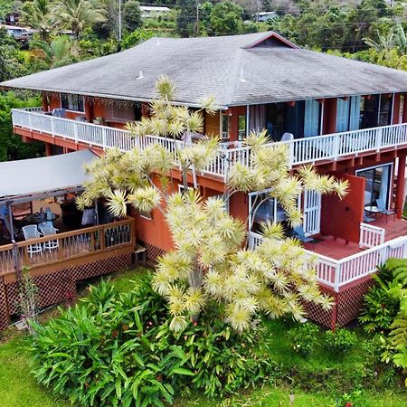 キャプテンクック Coffee Garden Bed & Breakfast エクステリア 写真